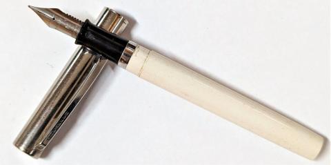 Sheaffer Cartridge Filler School Fountain Pen, ca. 1990s | Pendemonium